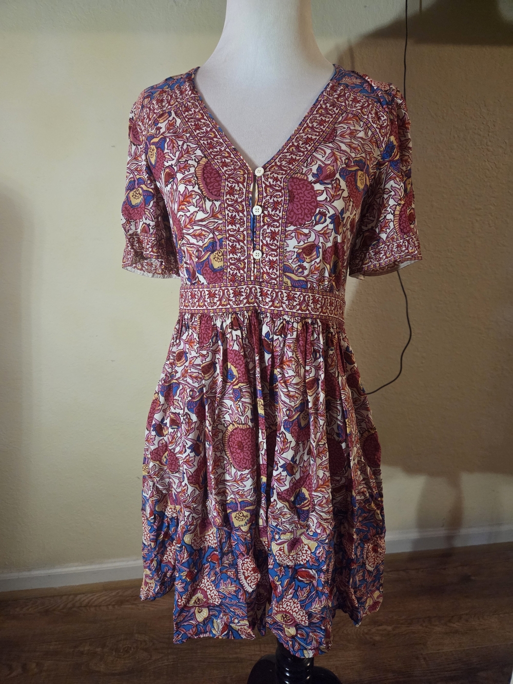 ba&sh Burgundy Floral V-Neck Short Dress with Blue Accents
